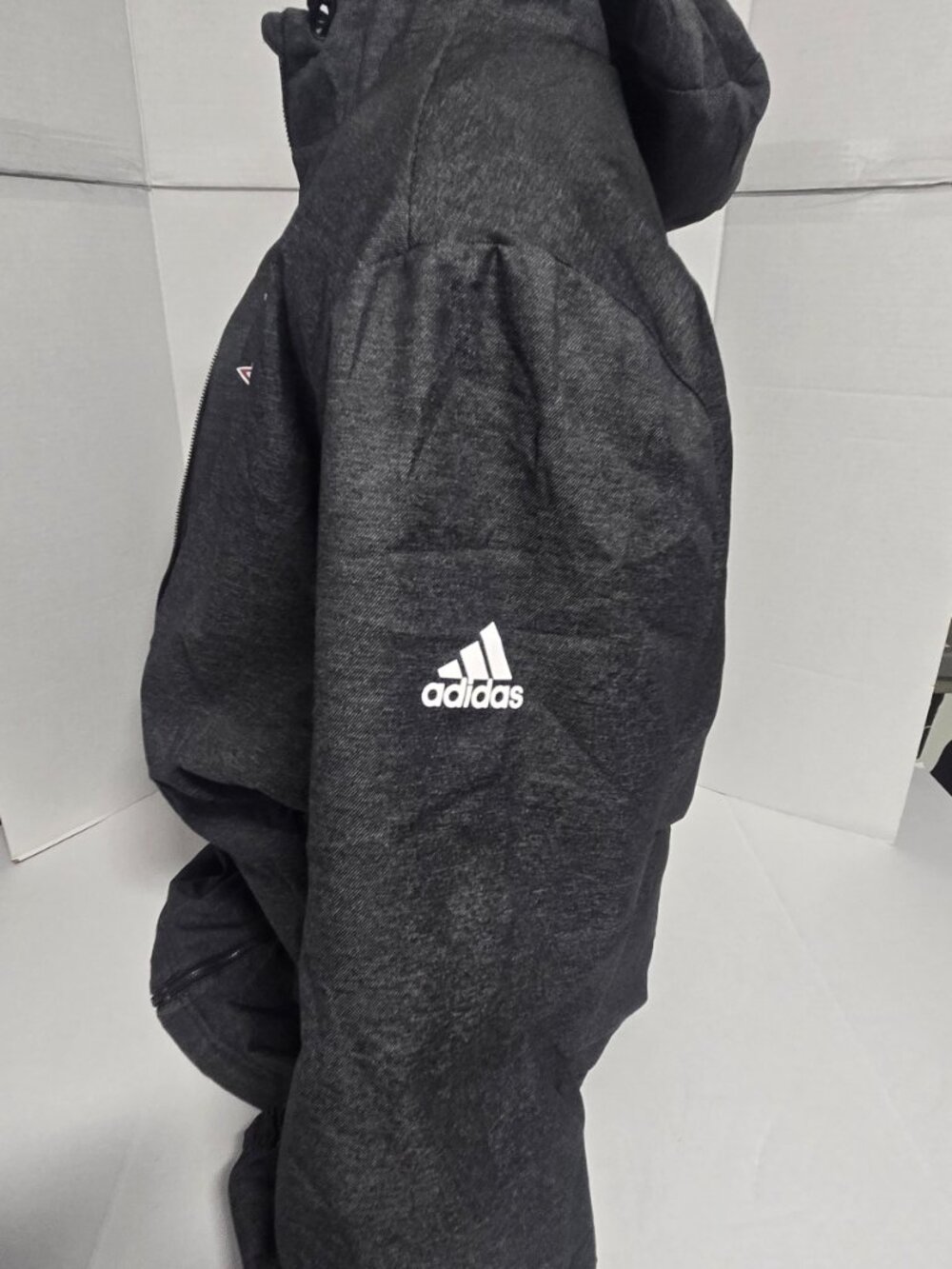 Adidas Montreal Alouettes LCF Sideline Authentique Hooded Insulated Jacket - Picture 14 of 16